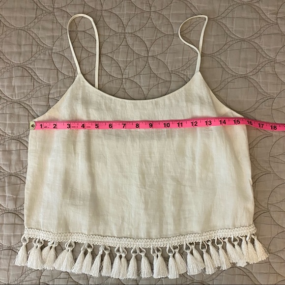 Club Monaco | Cropped Linen Tassel Camisole — White | XS - Picture 8 of 11